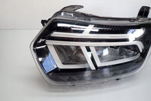 Laden Sie das Bild in den Galerie-Viewer, Frontscheinwerfer Dacia Duster 260602465R Links Scheinwerfer Headlight SCH1442565993oz