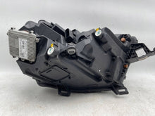 Laden Sie das Bild in den Galerie-Viewer, Frontscheinwerfer Skoda Kamiq 658941015B Xenon Links Scheinwerfer Headlight SCH1447931248gz