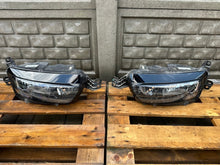 Load image into Gallery viewer, Frontscheinwerfer Citroën C4 Picasso II Spacetourer 9675974980 Links Headlight SCH1449299610ee
