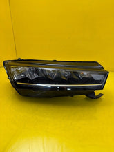 Load image into Gallery viewer, Frontscheinwerfer Skoda Octavia IV 5E4941016 LED Rechts Scheinwerfer Headlight SCH1451632768dl