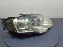 Load image into Gallery viewer, Frontscheinwerfer VW Passat 3C0941752G Rechts Scheinwerfer Headlight SCH1451870483mg