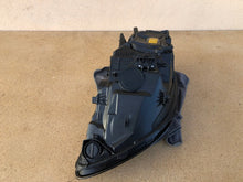 Load image into Gallery viewer, Frontscheinwerfer Porsche Cayman 981631122 Rechts Scheinwerfer Headlight SCH1457518765cy