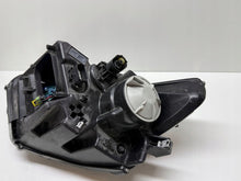 Laden Sie das Bild in den Galerie-Viewer, Frontscheinwerfer Ford JR3B13005A Rechts Scheinwerfer Headlight SCH1459188484nx