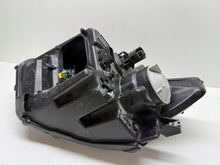 Laden Sie das Bild in den Galerie-Viewer, Frontscheinwerfer Ford JR3B13005A Rechts Scheinwerfer Headlight SCH1459188484nx