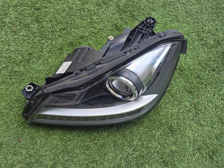 Frontscheinwerfer Mercedes-Benz W204 A2048204339 LED Links Headlight SCH1459533757oj
