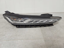 Laden Sie das Bild in den Galerie-Viewer, Frontscheinwerfer BMW Kona 92208 J9000 Rechts Scheinwerfer Headlight SCH1461224438qw