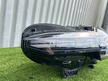 Laden Sie das Bild in den Galerie-Viewer, Frontscheinwerfer Volvo 80000401 LED Links Scheinwerfer Headlight SCH1462302332sk