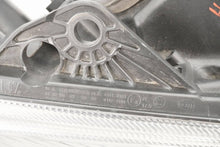 Laden Sie das Bild in den Galerie-Viewer, Frontscheinwerfer Skoda Roomster 247832-00 Rechts Scheinwerfer Headlight SCH1466158719dw