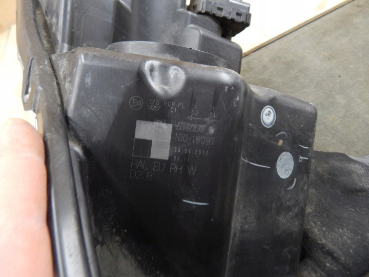 Frontscheinwerfer Suzuki Vitara I 100-18097 Links Scheinwerfer Headlight SCH1466593793ft