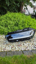 Laden Sie das Bild in den Galerie-Viewer, Frontscheinwerfer Skoda Superb 3P1941015 Links Scheinwerfer Headlight SCH1468024520tg