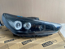 Laden Sie das Bild in den Galerie-Viewer, Frontscheinwerfer Hyundai I30 III G492121060 LED Rechts Scheinwerfer Headlight SCH1469807622kg