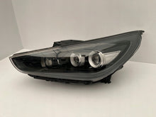 Laden Sie das Bild in den Galerie-Viewer, Frontscheinwerfer Hyundai I30 III G4921-21050 Full LED Links Headlight SCH1471870425ze