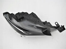 Laden Sie das Bild in den Galerie-Viewer, Frontscheinwerfer Mazda 6 Gj 100-65041 LED Ein Satz Scheinwerfer Headlight SCH1477103499sz