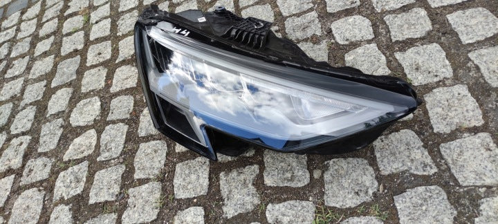 Frontscheinwerfer Audi A3 8Y0941012 90193976 Ein Stück (Rechts oder Links) SCH1481304743ci