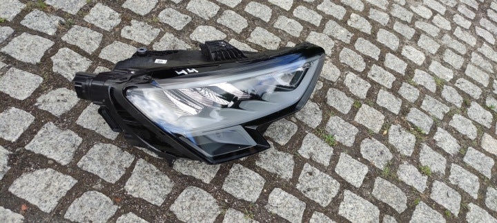 Frontscheinwerfer Audi A3 8Y0941012 90193976 Ein Stück (Rechts oder Links) SCH1481304743ci