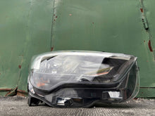 Load image into Gallery viewer, Frontscheinwerfer Opel E Combo 90145300 Rechts Scheinwerfer Headlight SCH1483100054ka