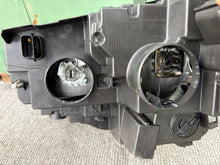 Load image into Gallery viewer, Frontscheinwerfer Opel E Combo 90145300 Rechts Scheinwerfer Headlight SCH1483100054ka