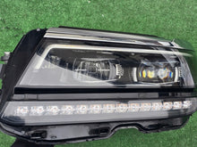 Laden Sie das Bild in den Galerie-Viewer, Frontscheinwerfer VW Tiguan 5NB941113A Links Scheinwerfer Headlight SCH1483137360ge