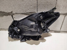Laden Sie das Bild in den Galerie-Viewer, Frontscheinwerfer Suzuki Swift I 35120-52R00-000 Rechts Scheinwerfer Headlight SCH1485709081ma