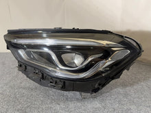 Laden Sie das Bild in den Galerie-Viewer, Frontscheinwerfer Mercedes-Benz W247 A2479063505 LED Links Headlight SCH1487016859ue
