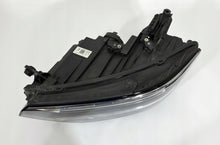 Load image into Gallery viewer, Frontscheinwerfer VW Passat B8 3G1941035 LED Ein Stück (Rechts oder Links) SCH1490125781hy