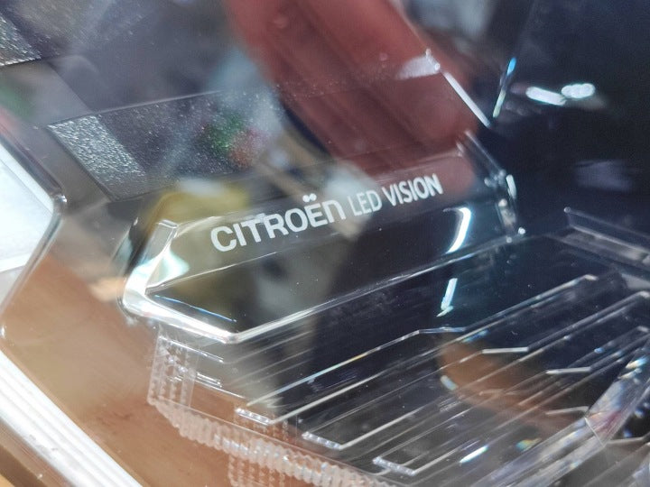 Frontscheinwerfer Citroën C4 III 9830649480 73243669 LED Links Headlight SCH1490127405uz