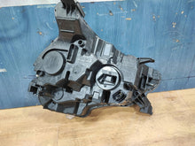 Laden Sie das Bild in den Galerie-Viewer, Frontscheinwerfer Citroën C4 III 9830649480 73243669 LED Links Headlight SCH1490127405uz