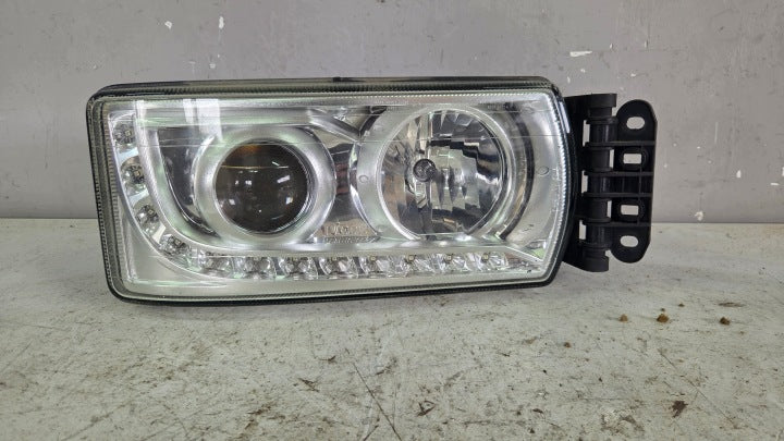 Frontscheinwerfer Iveco I 5801745452 Rechts Scheinwerfer Headlight SCH1492423008ie
