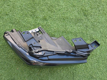 Laden Sie das Bild in den Galerie-Viewer, Frontscheinwerfer Mazda 3 BCJH51030 Rechts Scheinwerfer Headlight SCH1493537866vc