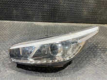 Laden Sie das Bild in den Galerie-Viewer, Frontscheinwerfer Kia Ceed 92101-A2020 L009A0207G9 Links Scheinwerfer Headlight SCH1498864760sm