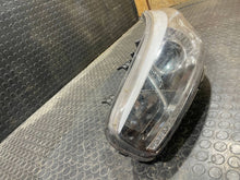 Laden Sie das Bild in den Galerie-Viewer, Frontscheinwerfer Kia Ceed 92101-A2020 L009A0207G9 Links Scheinwerfer Headlight SCH1498864760sm