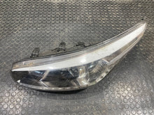 Laden Sie das Bild in den Galerie-Viewer, Frontscheinwerfer Kia Ceed 92101-A2020 L009A0207G9 Links Scheinwerfer Headlight SCH1498864760sm