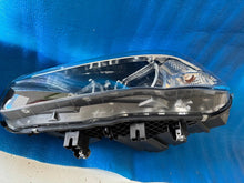 Laden Sie das Bild in den Galerie-Viewer, Frontscheinwerfer BMW 2 F45 F46 7422579-01 Links Scheinwerfer Headlight SCH1507825192ox