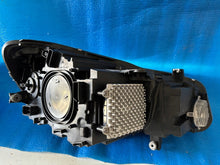 Laden Sie das Bild in den Galerie-Viewer, Frontscheinwerfer BMW 2 F45 F46 7422579-01 Links Scheinwerfer Headlight SCH1507825192ox
