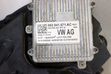 Laden Sie das Bild in den Galerie-Viewer, Frontscheinwerfer Skoda Kamiq 658941015D Rechts Scheinwerfer Headlight SCH1516483817li