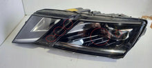 Laden Sie das Bild in den Galerie-Viewer, Frontscheinwerfer Skoda Octavia III 5E1941015 Rechts Scheinwerfer Headlight SCH1524939099ix