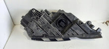 Laden Sie das Bild in den Galerie-Viewer, Frontscheinwerfer Skoda Octavia III 5E1941015 Rechts Scheinwerfer Headlight SCH1524939099ix