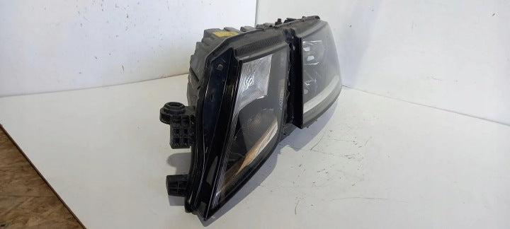Frontscheinwerfer Skoda Octavia III 5E1941015 Rechts Scheinwerfer Headlight SCH1524939099ix