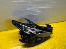 Laden Sie das Bild in den Galerie-Viewer, Frontscheinwerfer Mazda 3 Bp B0J8-67890 Rechts Scheinwerfer Headlight SCH1526514384hb