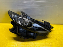 Laden Sie das Bild in den Galerie-Viewer, Frontscheinwerfer Mazda 3 Bp B0J8-67890 Rechts Scheinwerfer Headlight SCH1526514384hb