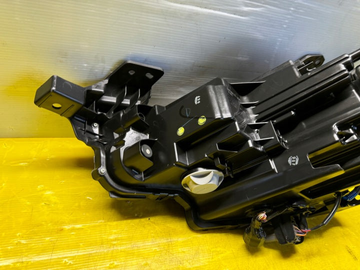 Frontscheinwerfer Mazda 3 Bp B0J8-67890 Rechts Scheinwerfer Headlight SCH1526514384hb