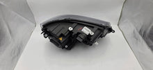 Laden Sie das Bild in den Galerie-Viewer, Frontscheinwerfer VW Multivan Transporter 7E5941017B Xenon Links Headlight SCH1535533274fq