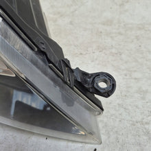 Load image into Gallery viewer, Frontscheinwerfer Seat Leon 5F1941008 Rechts Scheinwerfer Headlight SCH1538010696ha