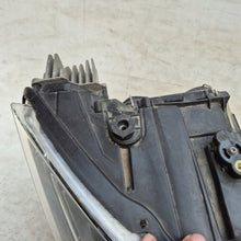 Load image into Gallery viewer, Frontscheinwerfer Seat Leon 5F1941008 Rechts Scheinwerfer Headlight SCH1538010696ha