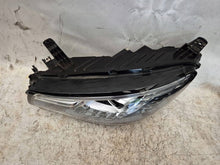Laden Sie das Bild in den Galerie-Viewer, Frontscheinwerfer Mg Hs 10831601 LED Links Scheinwerfer Headlight SCH1541342339if