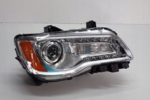Load image into Gallery viewer, Frontscheinwerfer Chrysler 300c 68042154AF Rechts Scheinwerfer Headlight SCH1543759030kp