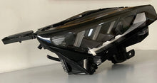 Laden Sie das Bild in den Galerie-Viewer, Frontscheinwerfer Peugeot 3008 9862665180 LED Rechts Scheinwerfer Headlight SCH1544305505rw