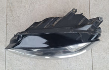 Load image into Gallery viewer, Frontscheinwerfer VW Golf VII I 5G1941033 Links Scheinwerfer Headlight SCH1549725245we