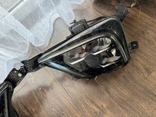 Laden Sie das Bild in den Galerie-Viewer, Frontscheinwerfer Citroën C5 I X 9849667480 984967880 Rechts oder Links SCH1562825633zk