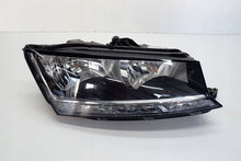 Load image into Gallery viewer, Frontscheinwerfer Skoda Fabia III 6V1941016D Rechts Scheinwerfer Headlight SCH1563021042ip